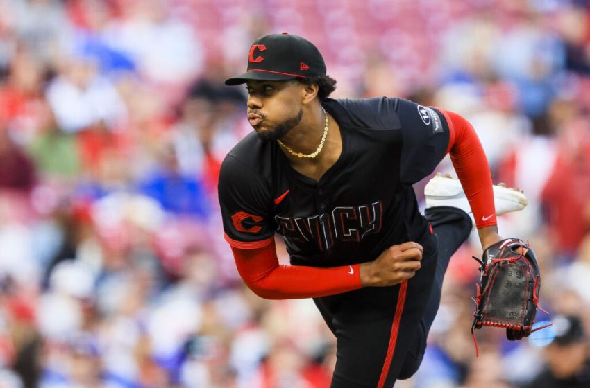  Hunter Greene Out Into July Following Elbow Surgery