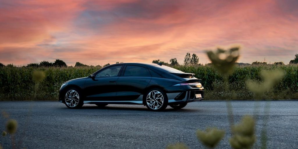 Hyundai-discounting-EVs