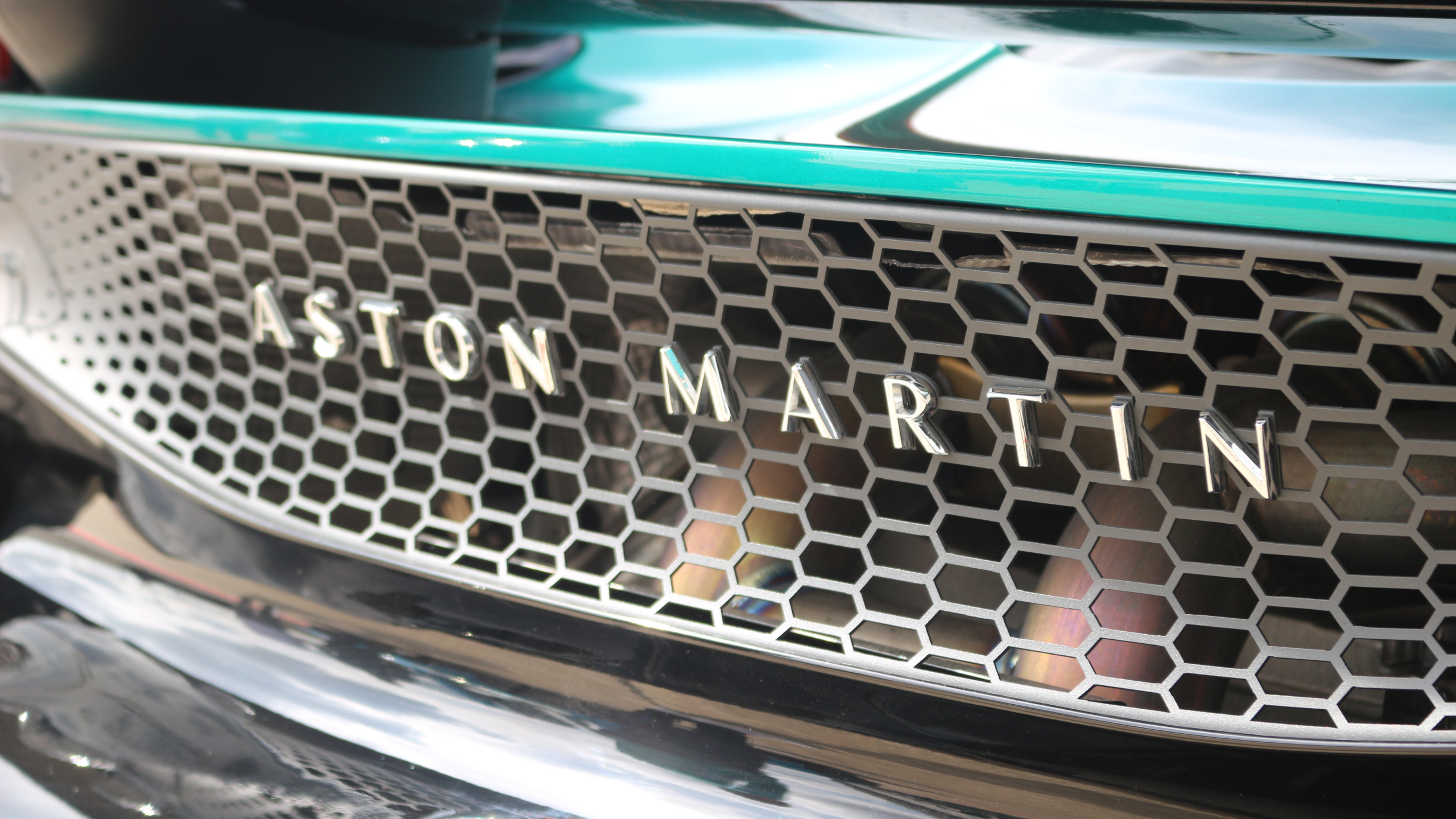 2026 Aston Martin Valhalla