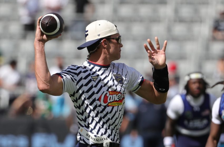  If Tom Brady is “happily retired,” why did he ask the league about playing?