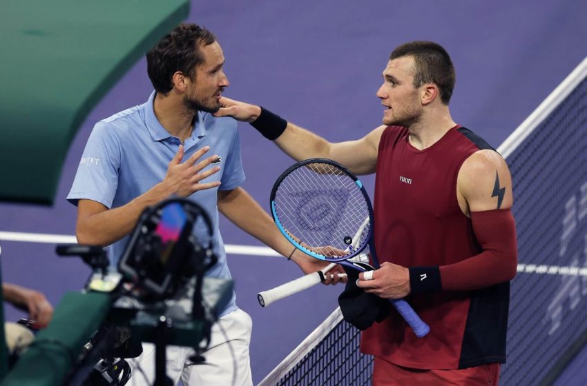  In a year of tennis hindrances, Daniil Medvedev and Jack Draper had the strangest