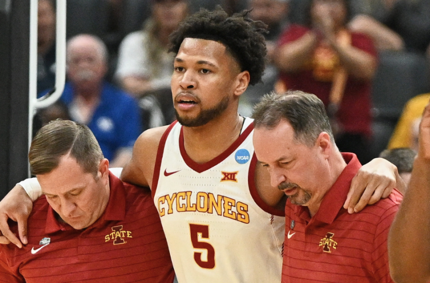  Iowa State All-American Joshua Jefferson goes down with ankle injury in first round