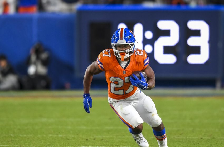  J.K. Dobbins: Jaylen Waddle trade gives Broncos an “embarrassment of riches” on offense