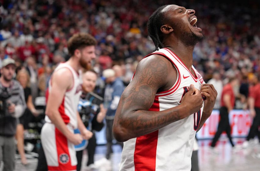  Jaden Bradley’s buzzer-beater sends Arizona to Big 12 final: ‘Stuff you dream about’