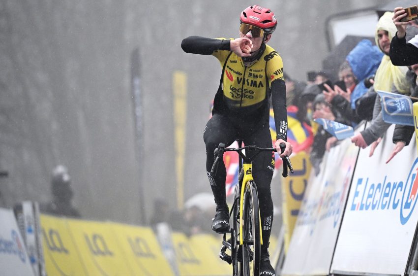  Jonas Vingegaard explains the thinking behind his DIY Paris-Nice bib tights