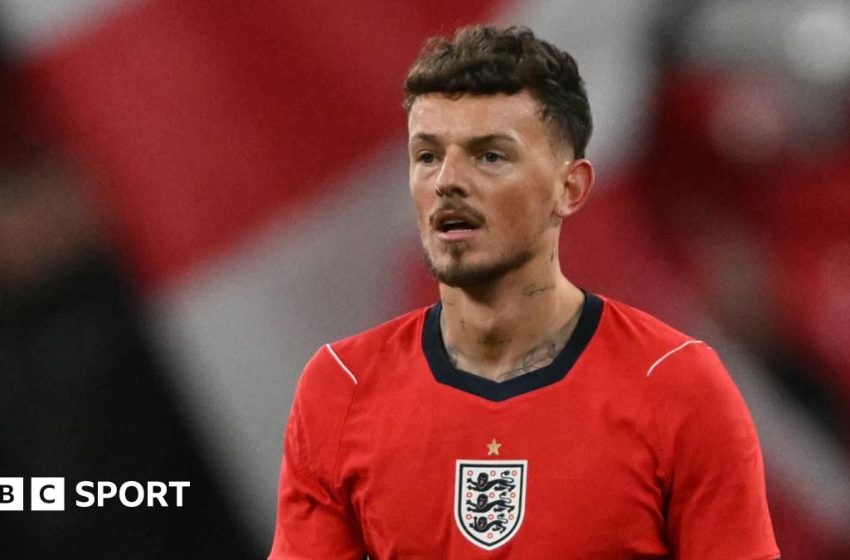  Jordan Henderson: Ben White will have support of England players