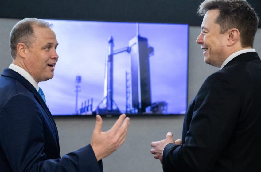 Former NASA chief turned ULA lobbyist seeks law to limit SpaceX funding