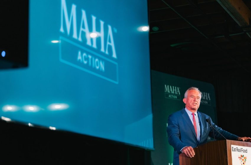  RFK Jr. wants Dunkin’ to prove drinking its iced coffee is safe – The Boston Globe