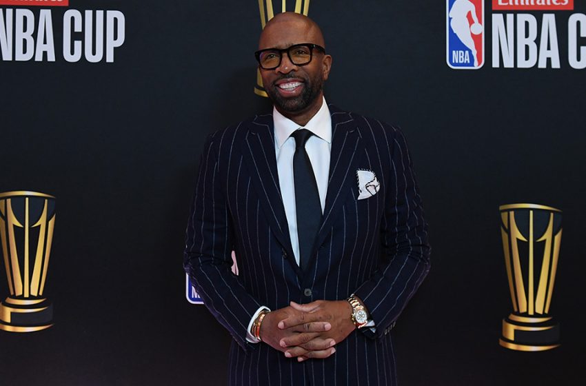  Kenny ‘The Jet’ Smith reacts to Hubert Davis firing, his name being floated for UNC job