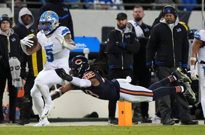  Lions trade Montgomery to Texans, AP source says