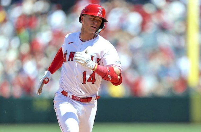  6 Hitter Fantasy Baseball Breakouts: Post-Hype Sleepers (2026)