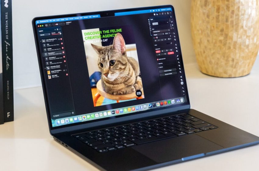  A Laptop With Real Middle Child Energy