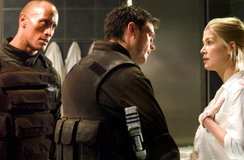  Rosamund Pike Says ‘Doom’ Movie Is One of the Worst Films Ever Made