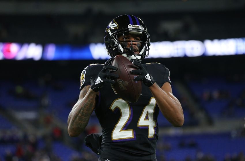  Marcus Peters succeeds his father as head coach at Oakland McClymonds High School