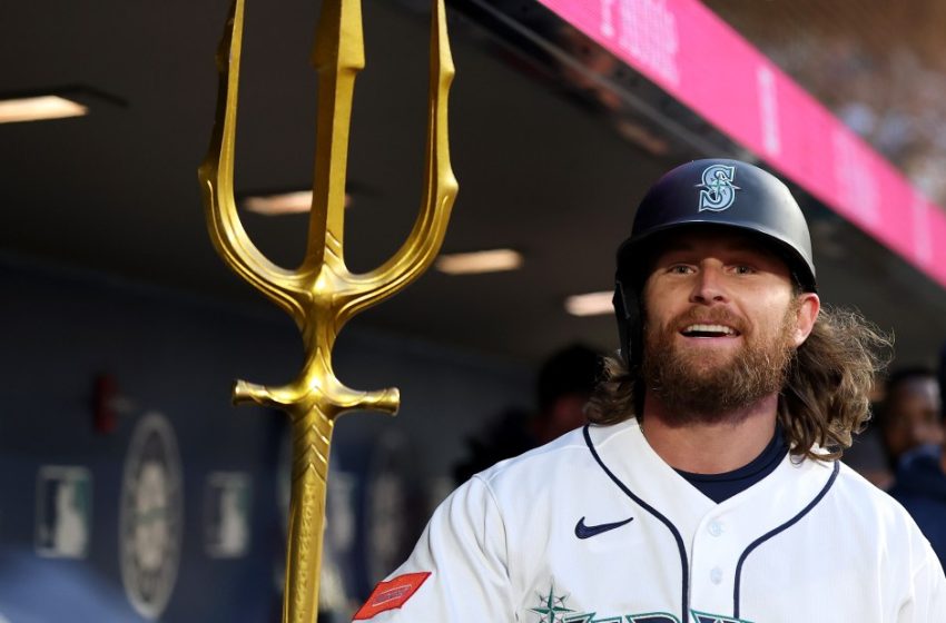  Mariners barrage of solo shots not enough against Guardians in Opening Day loss