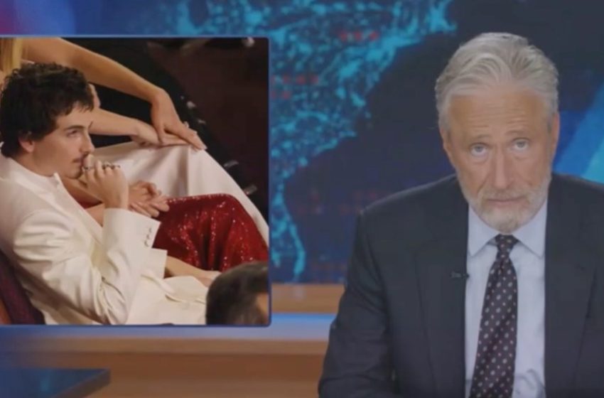  Jon Stewart Says ‘Opera and Ballet Have Defeated Timothée Chalamet’