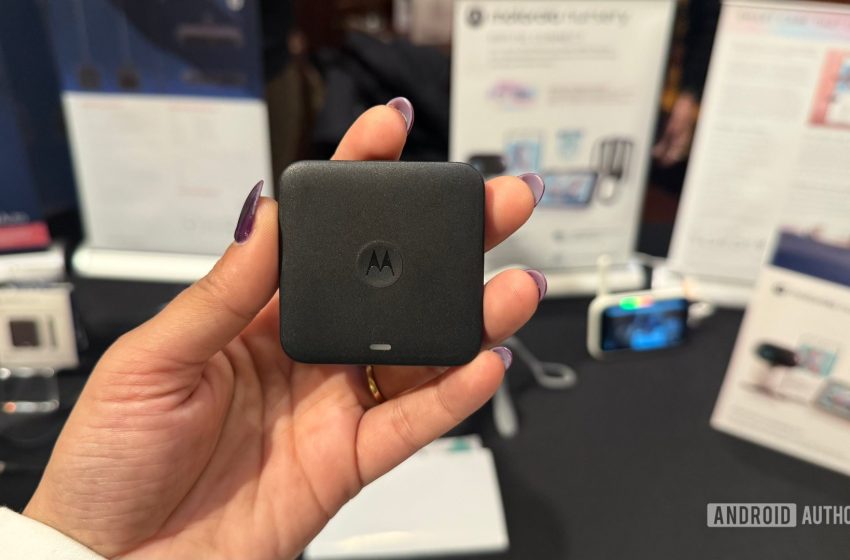  Motorola MA2 wireless Android Auto adapter adds multipoint and undercuts rivals