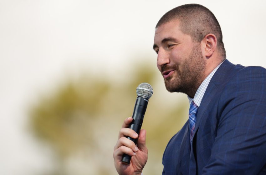  NFLPA elects JC Tretter as its new executive director