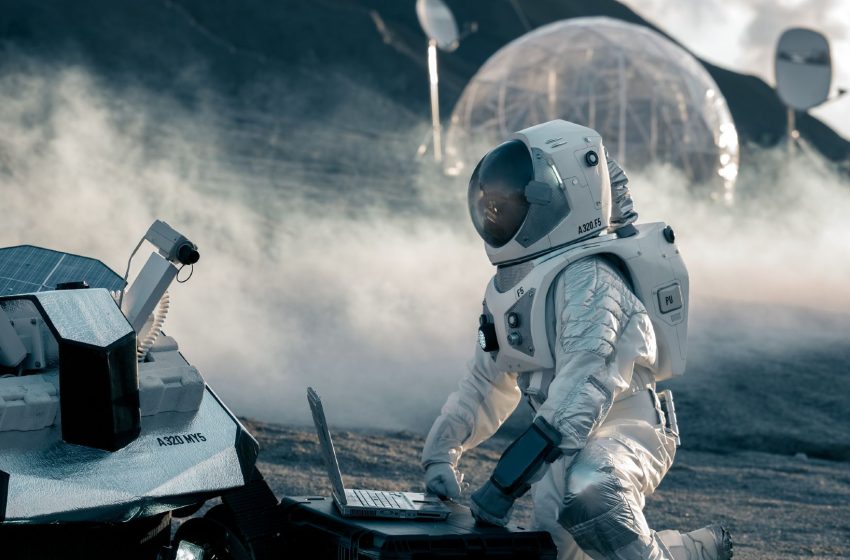  Astronauts will ‘absolutely be test subjects’: NASA’s moon plans pose big questions — and big risks