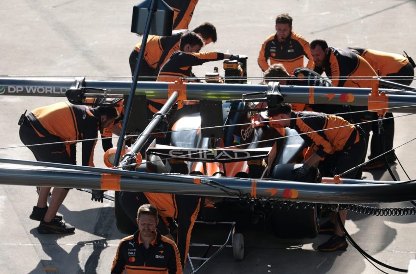  Norris in Mercedes battery strife after Chinese GP investigation