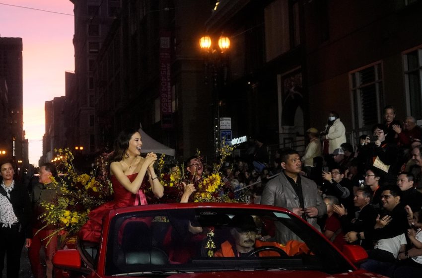  Olympian Eileen Gu heads up Chinese New Year parade in her native San Francisco