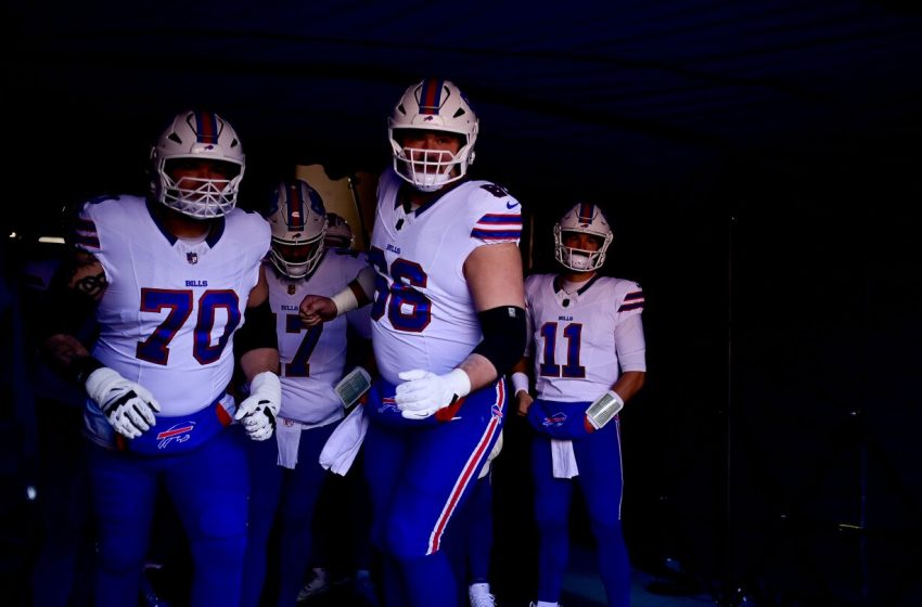  On brink of free agency, C Connor McGovern re-signs with Bills