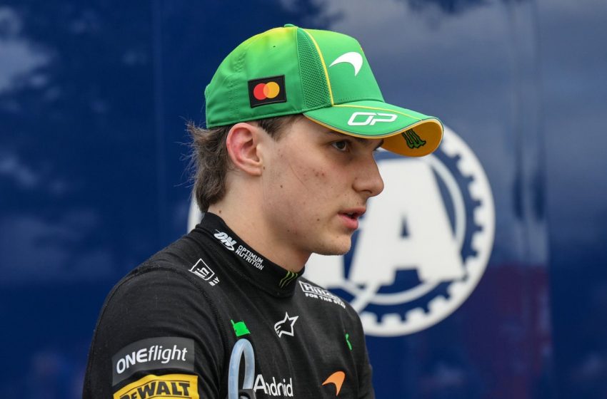  Oscar Piastri out of Australian GP after dramatic crash on way to grid