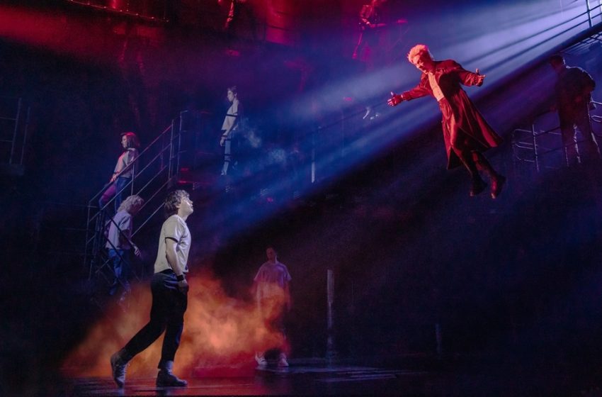  First Look At THE LOST BOYS On Broadway