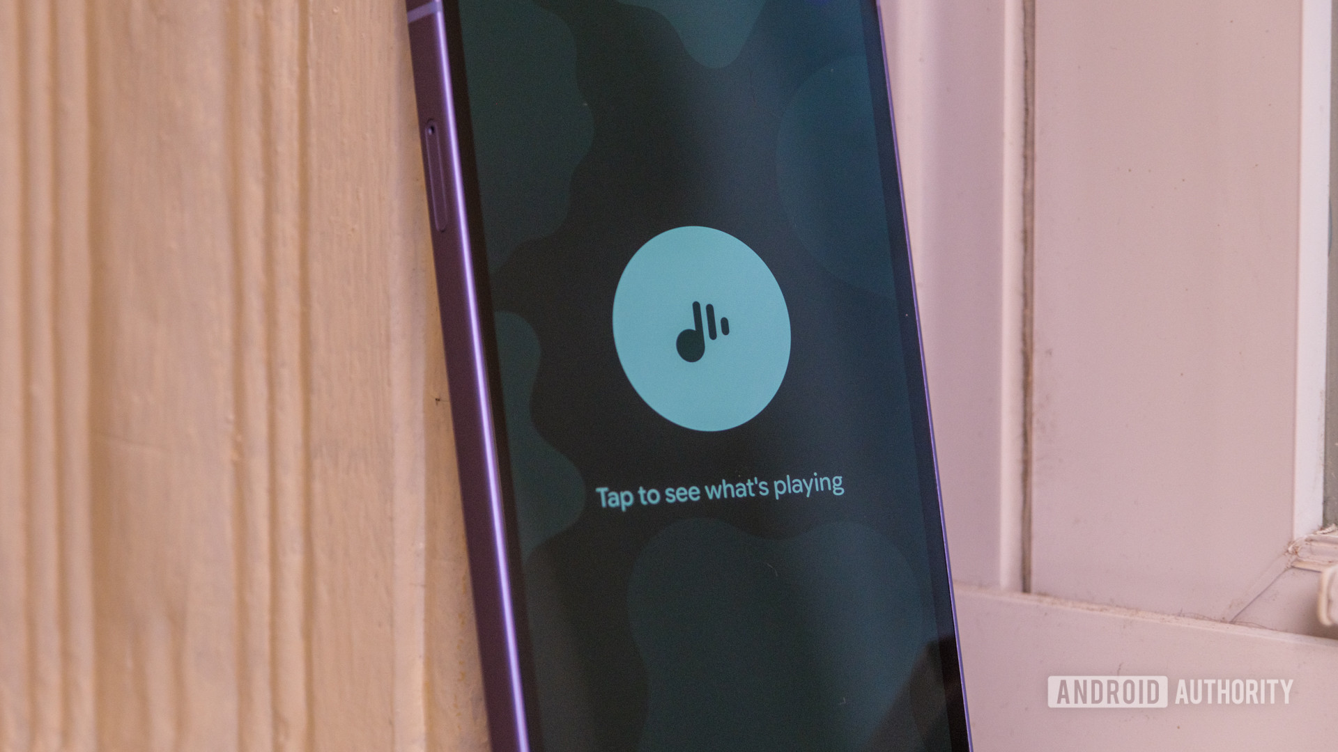 Pixel 10a tips now playing button