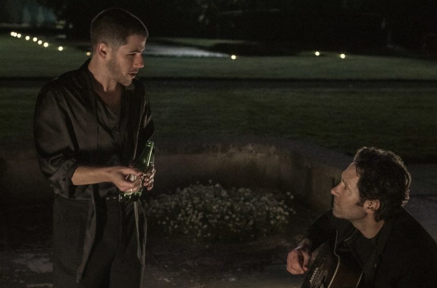  Paul Rudd & Nick Jonas In Music Dramedy