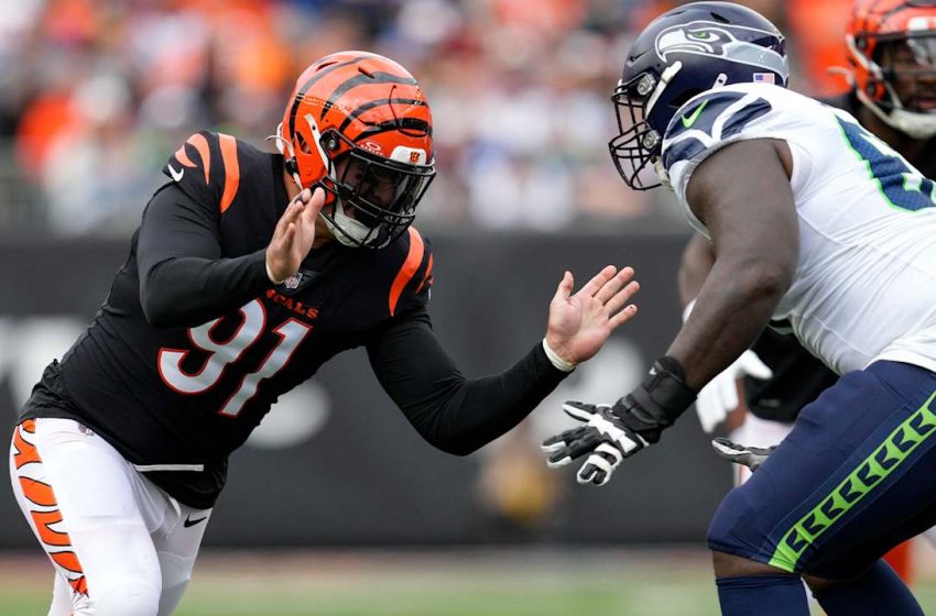  Ravens See ‘a Lot Left in the Tank’ With Trey Hendrickson