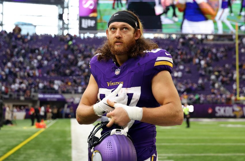  Report: T.J. Hockenson’s contract restructure will delete final year on his deal