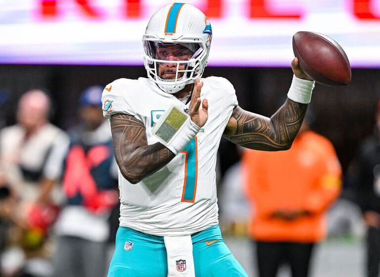  Report: Tua to sign with Falcons after release from Dolphins