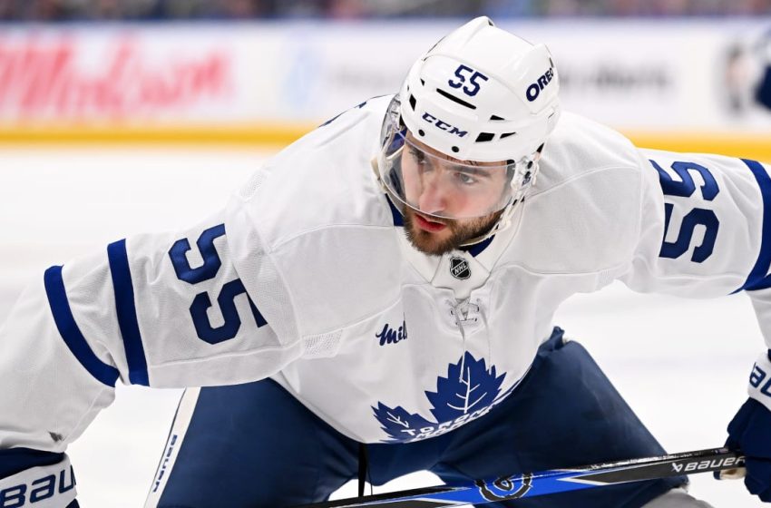  Roy traded to Avalanche by Maple Leafs for 2 draft picks