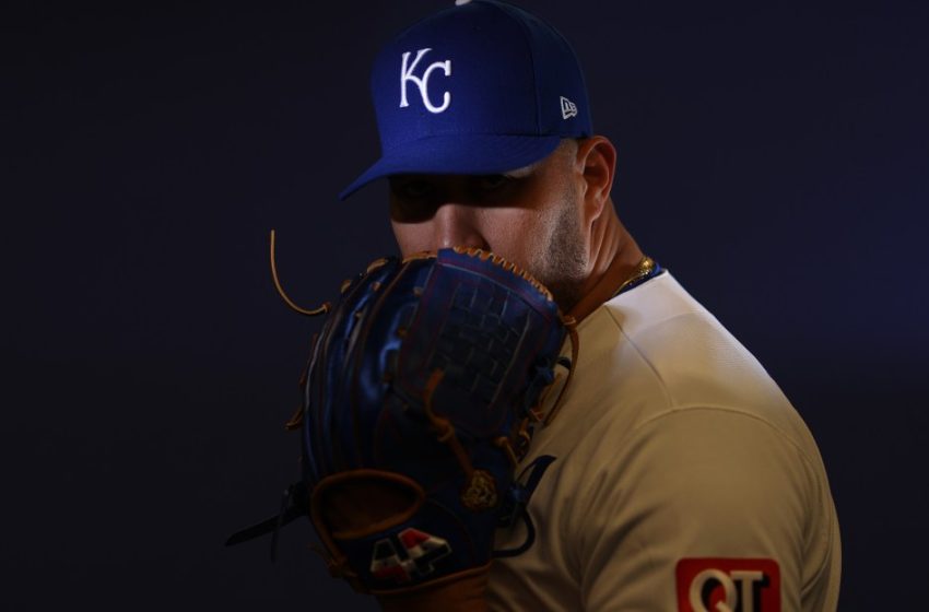  Royals lose in walk-off fashion, 6-2