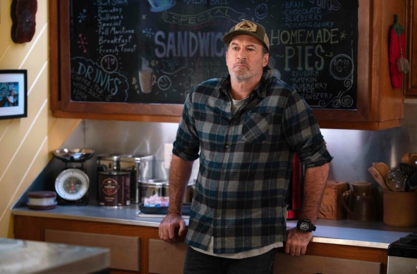  Scott Patterson On His Decision To Leave ‘Sullivan’s Crossing’