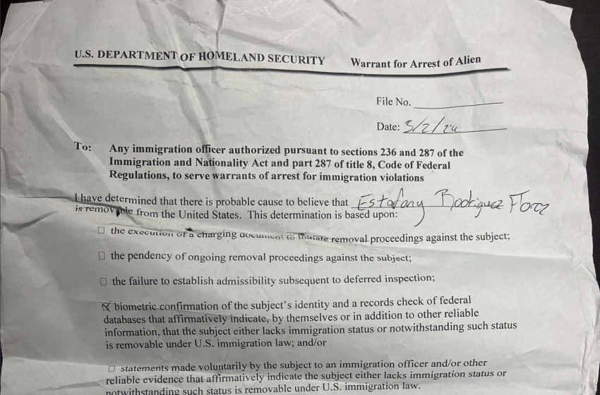  Journalist’s detention by ICE sparks legal controversy