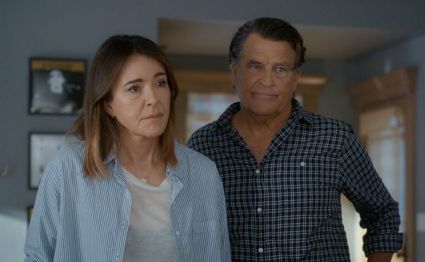  ‘Shrinking’ Stars Ted McGinley Talks Derek’s [Spoiler] In Episode 6