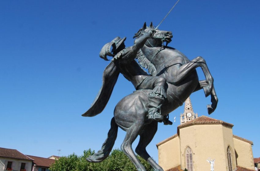  Repair Workers Accidentally Stumble Upon Lost Remains of Legendary ‘Fourth Musketeer’