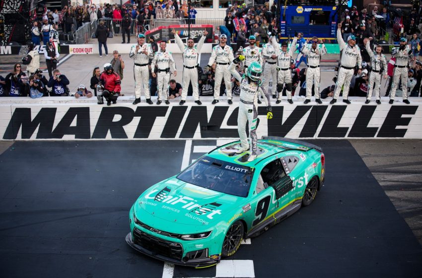  Strategy gamble helps Chase Elliott to Martinsville NASCAR Cup win