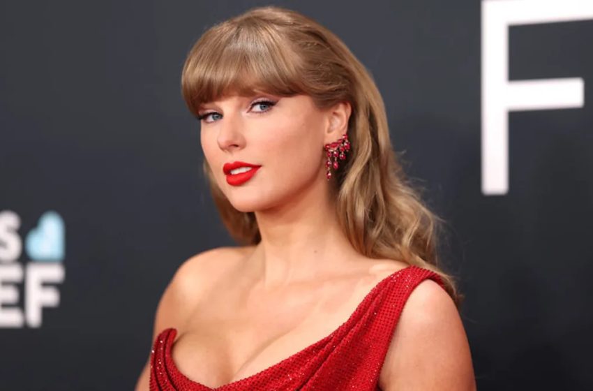  Taylor Swift Speculation Emerges After Travis Kelce’s Message