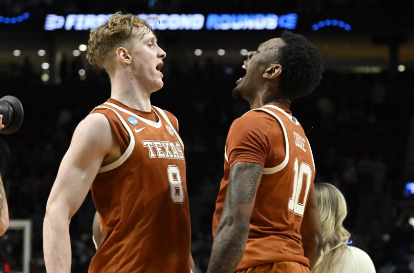  Texas goes from First Four to Sweet 16, beating Gonzaga 74-68 in March Madness