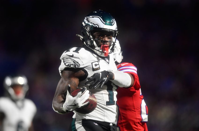  The Patriots have left door wide open for an A.J. Brown trade