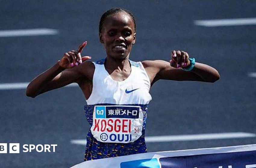 Tokyo Marathon: Brigid Kosgei wins race in record time