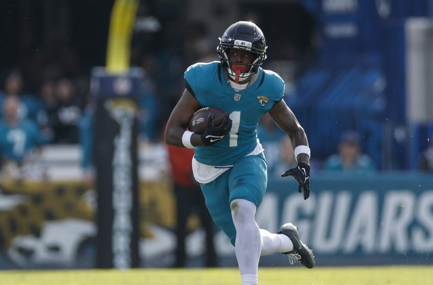  Travis Etienne clears up correct pronunciation of his last name