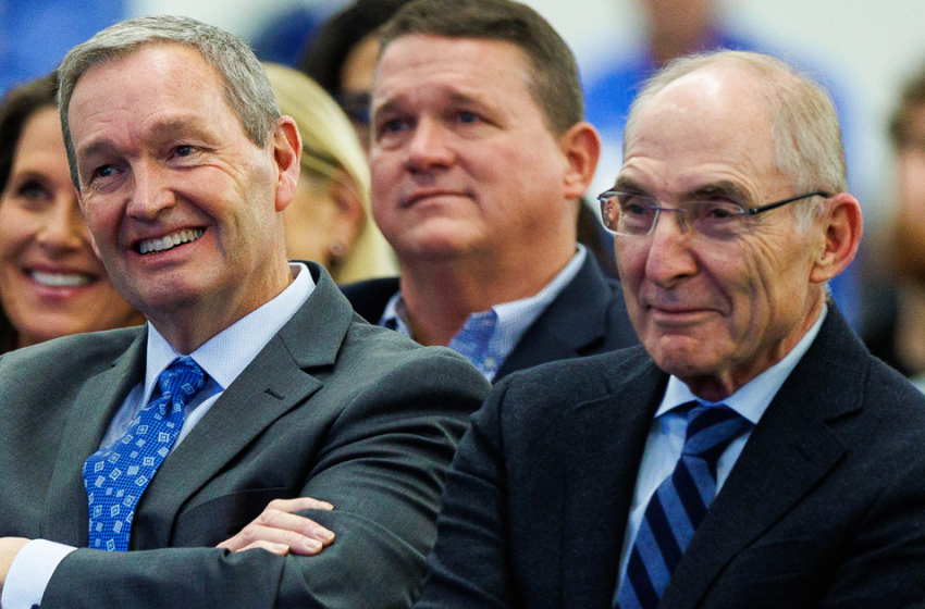  UK booster asks President Capilouto to reverse Mitch Barnhart’s $950K role