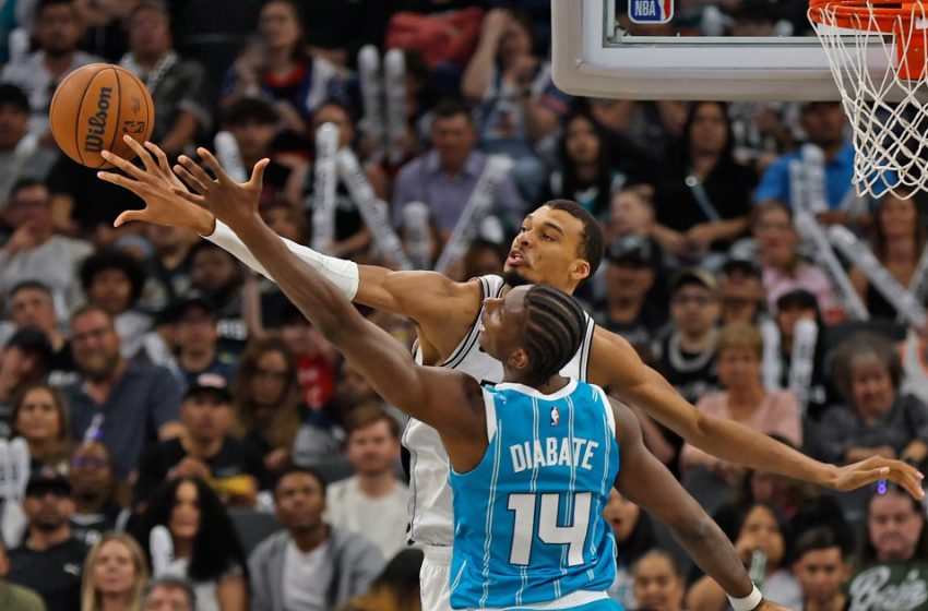  Wembanyama leads Spurs past Hornets in commanding victory