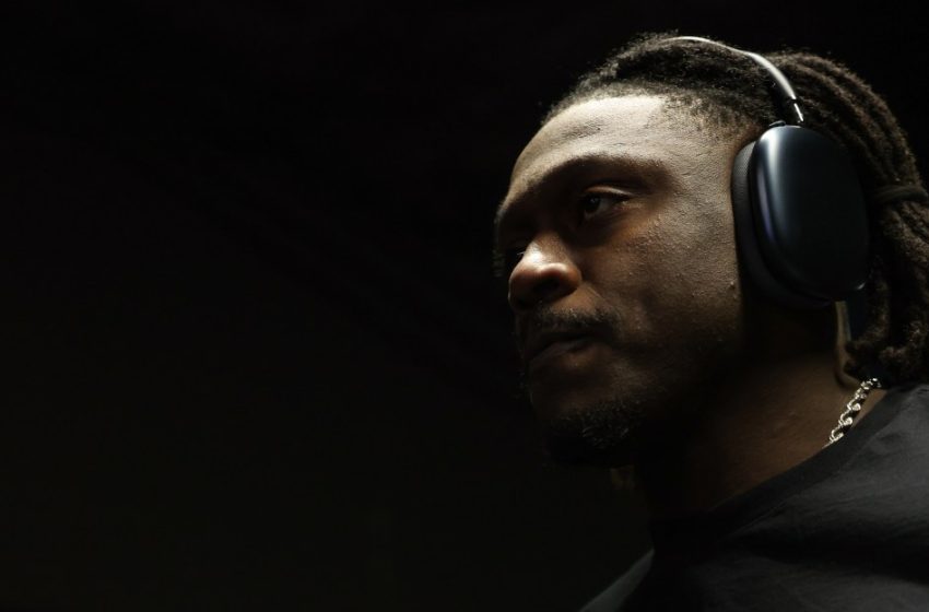  What the DJ Moore trade means for the Eagles and A.J. Brown