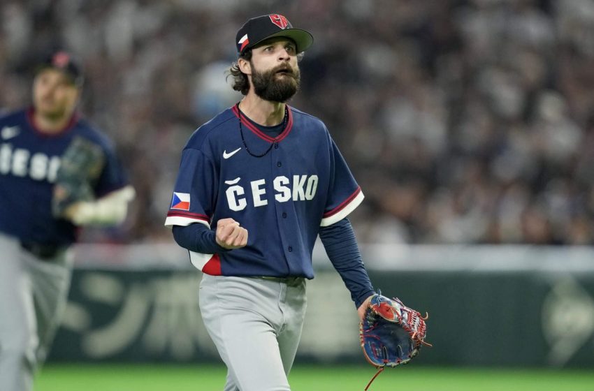  What we’re seeing at the WBC: A send-off for the Czech electrician who once conquered Ohtani