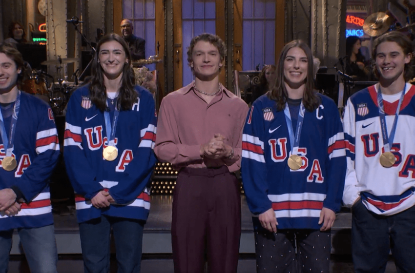  Women’s Hockey Olympic Gold Medalists Stick It to Donald Trump